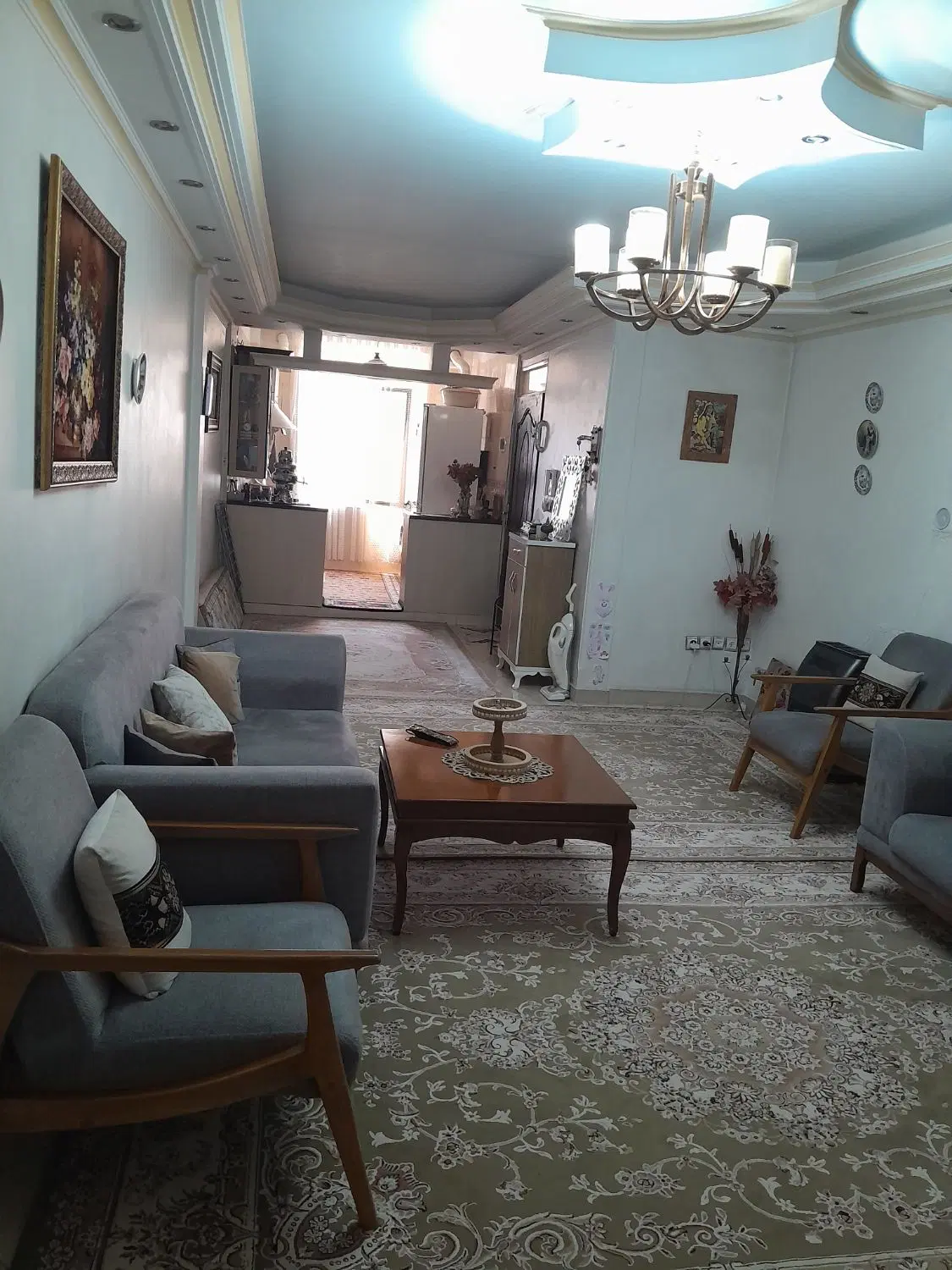 آپارتمان شهرک طلائیه ۵۷ متری