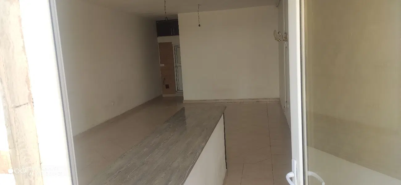 واحد۸۵متری بلوارطاقبستان