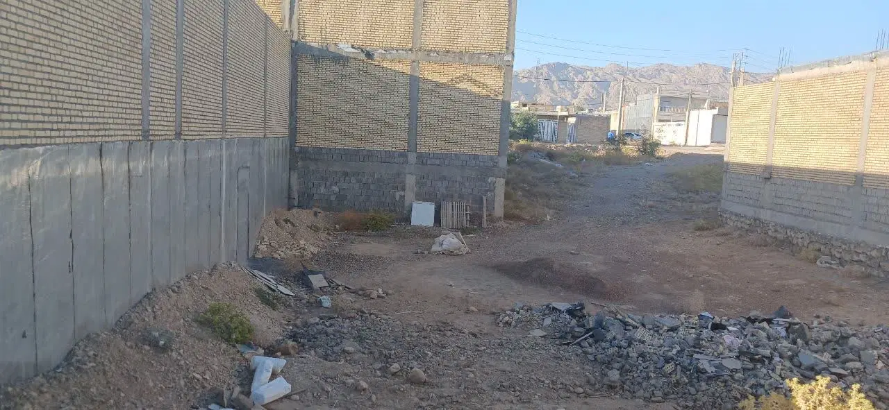 زمین مسکونی