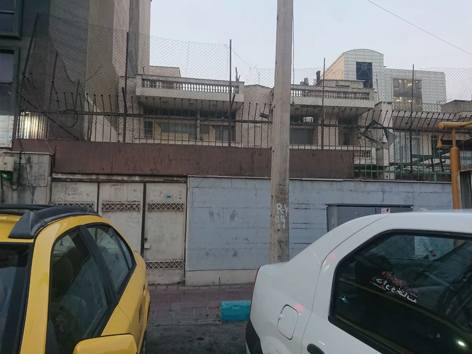 250 متر کلنگی در بهترن لوکیشن شریعتی