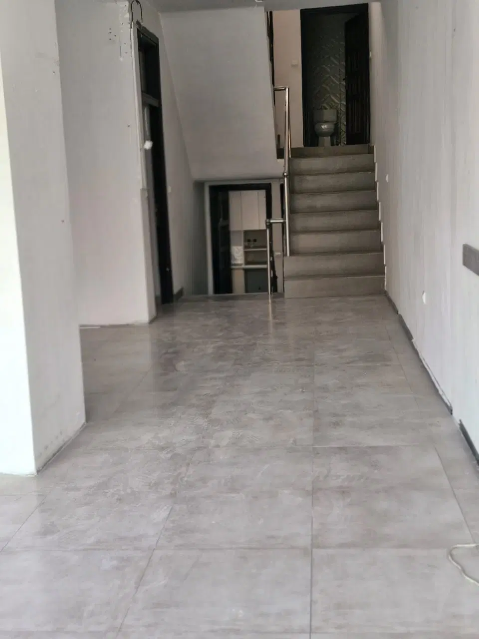 کافه میدان فاطمی