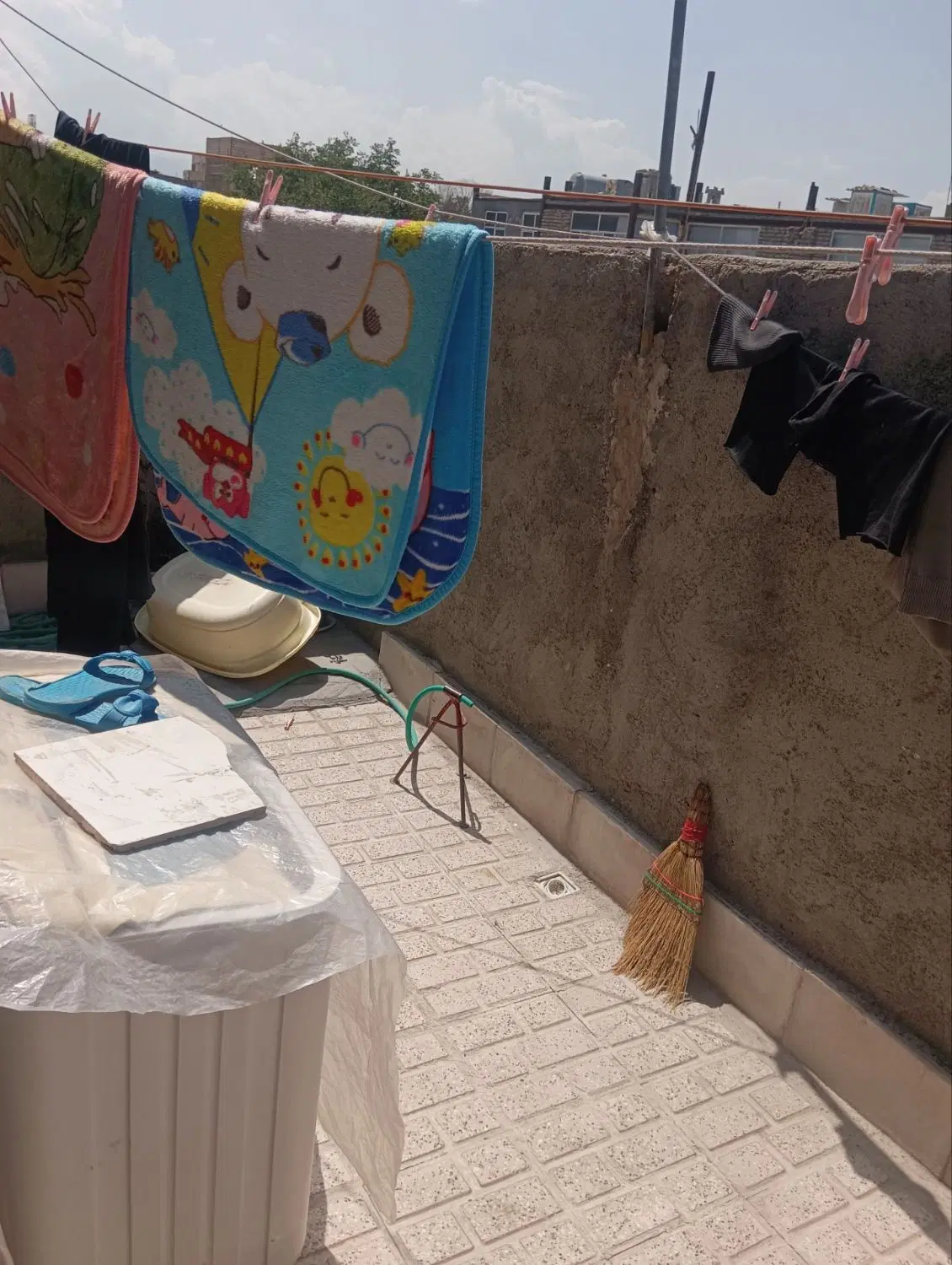 خونه ۹۰ متری فروشی