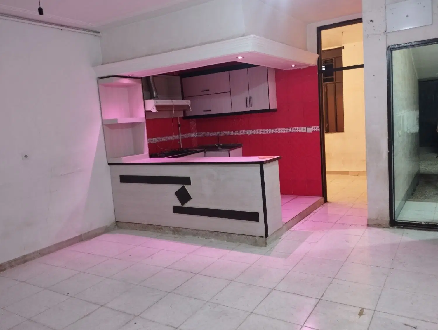 علوم‌پزشکی خیابان دوم