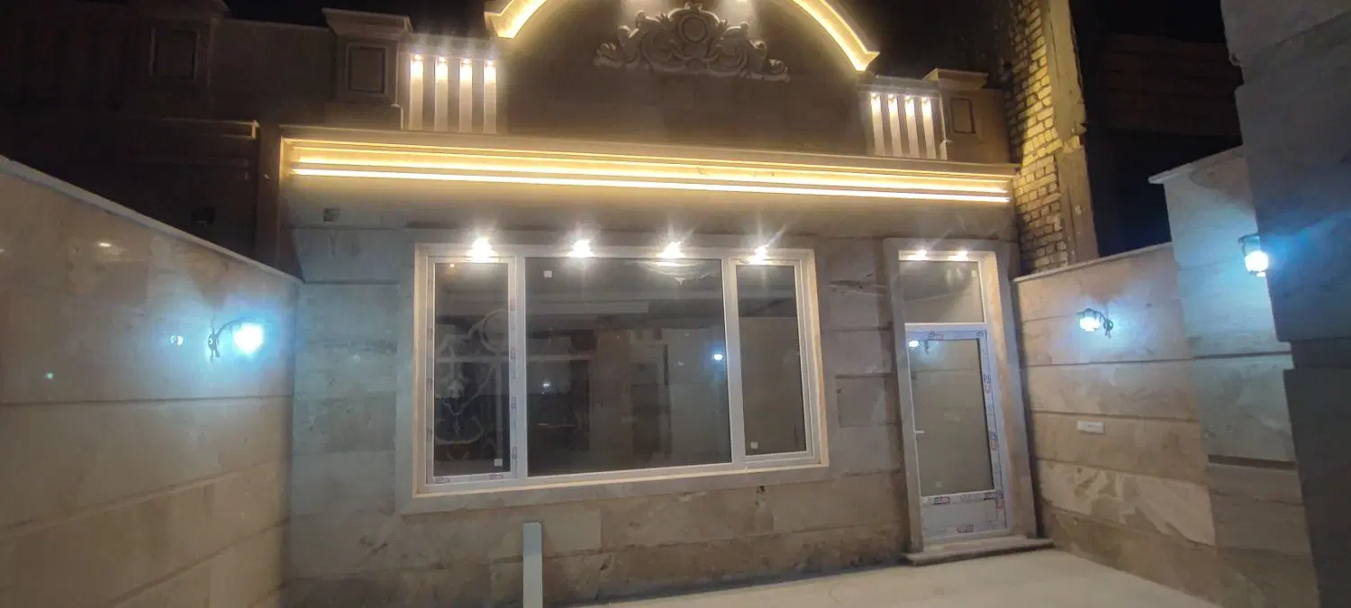 منزل بر بلوار اصلی 135متری