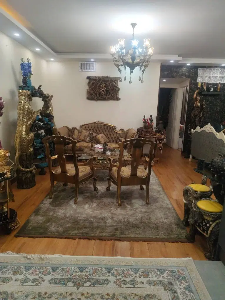 ۱۶۰متر خ سوم تک واحدی فول امکانات خوش نقشه