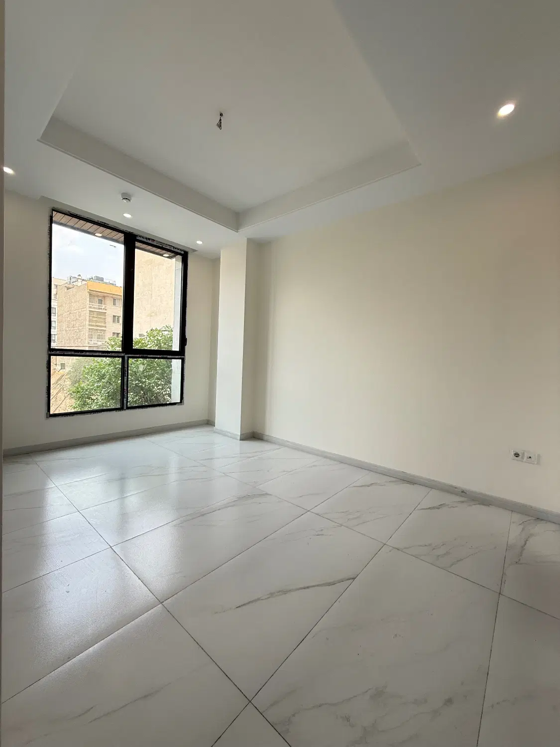 دیباجی ۱۲۵متر نور خطی ط1 Dream House بدون مشابه
