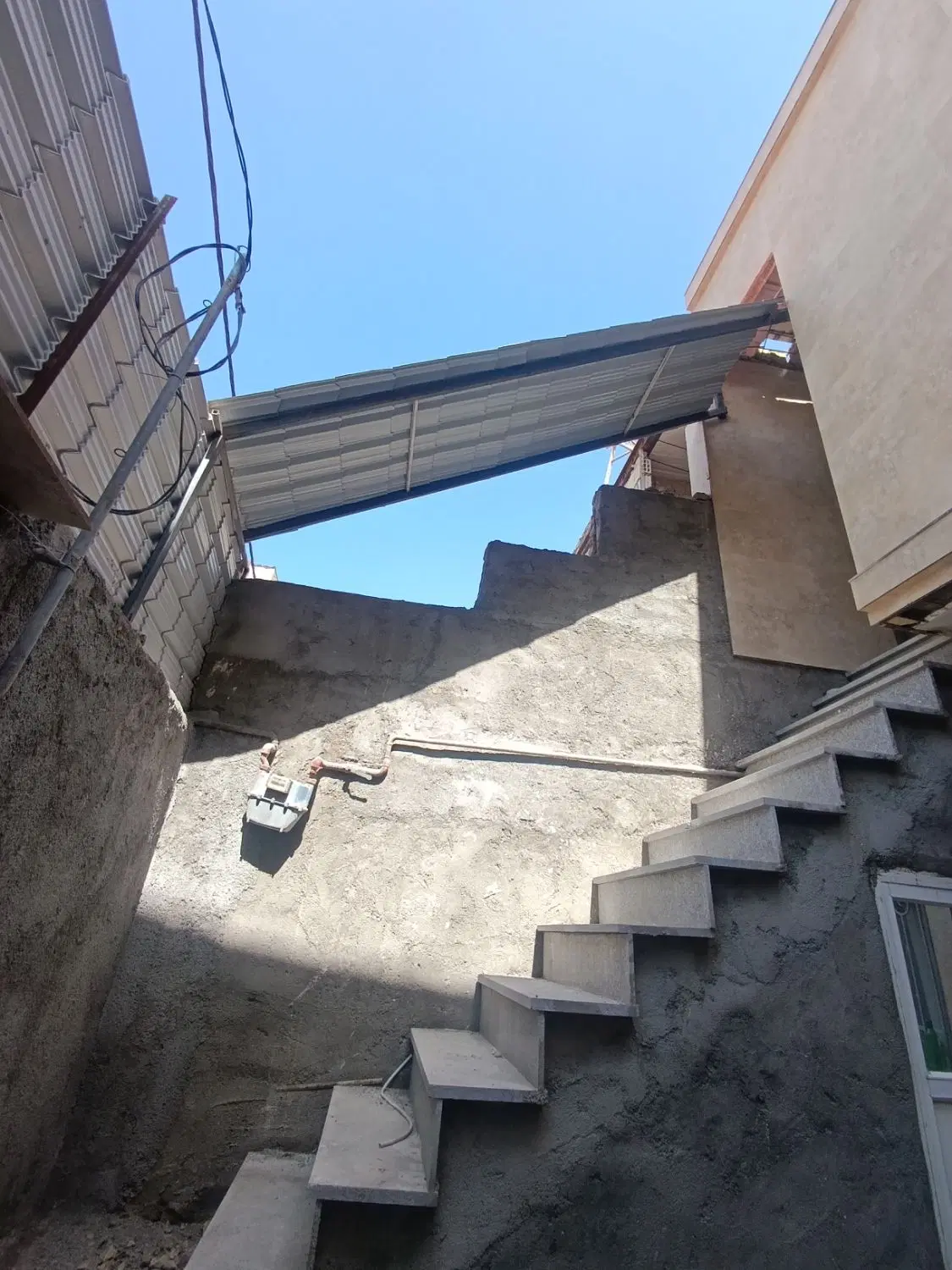 منزل فروشی