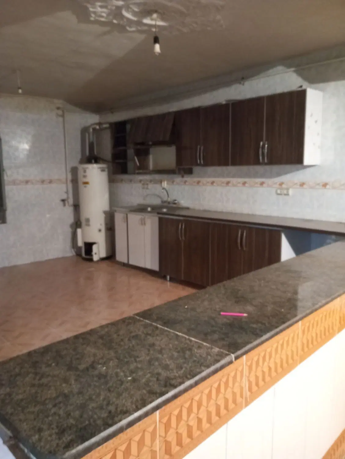 خانه تکمیل برای اجاره...