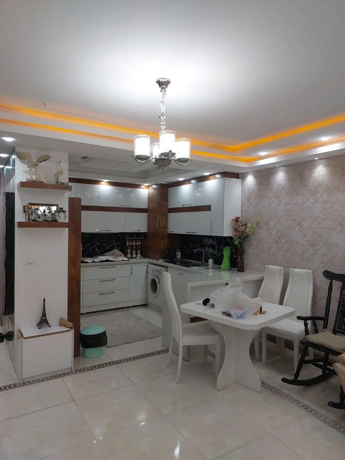 دوخواب98متری_ تکمیل لوکس_ جنوبی توحیدی راد