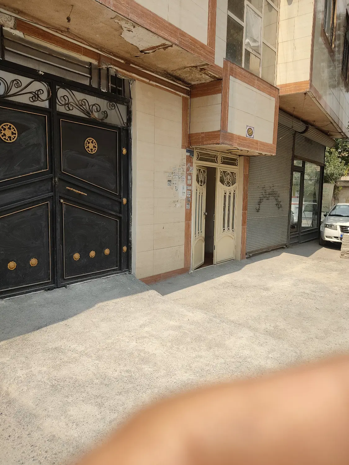 ملک مسکونی وتجاری شهیاد چهاراه دوم