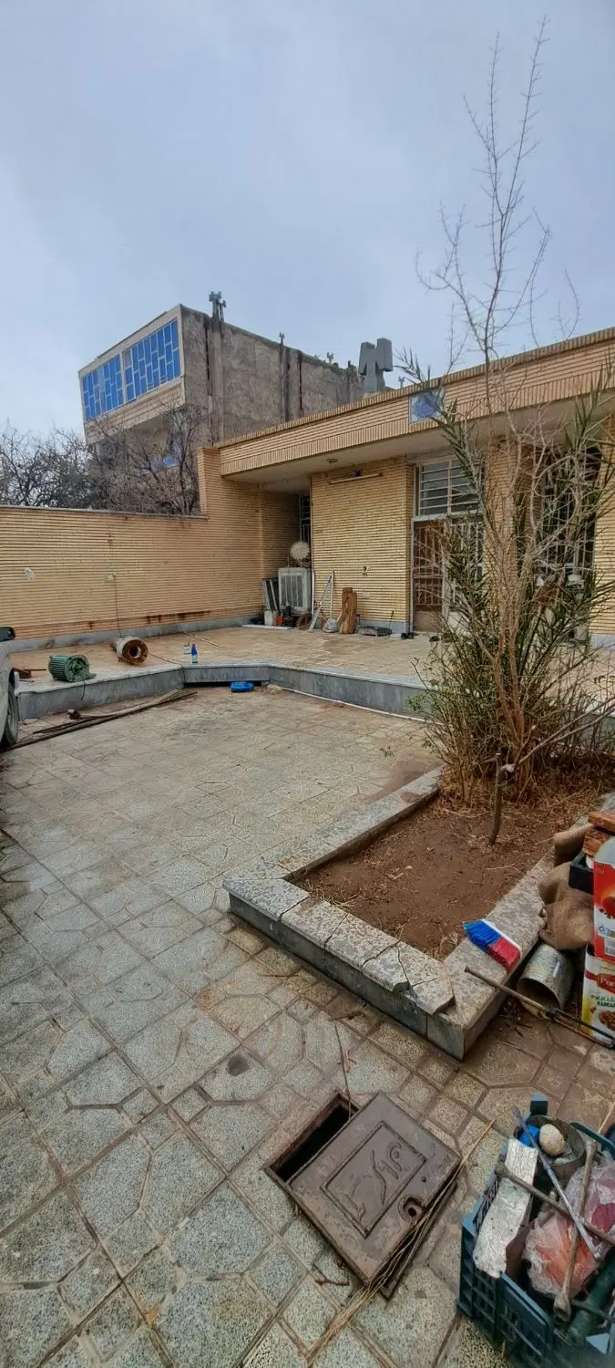 خانه ویلایی ۱۱ قصب تیرآهنی