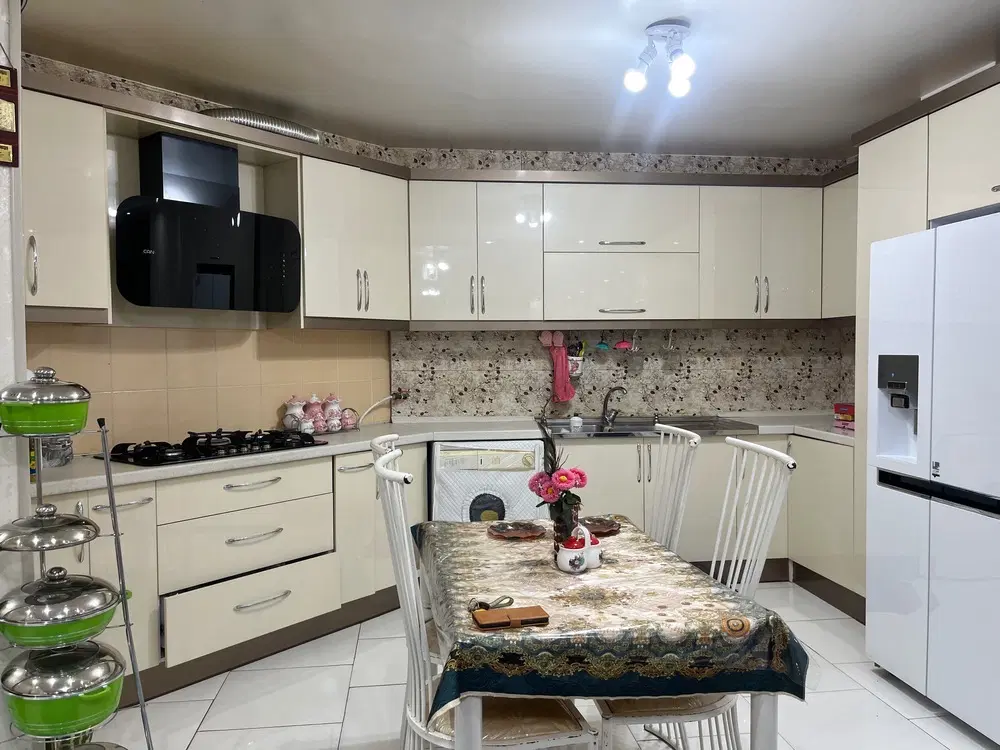 رهن و اجاره آپارتمان124متری C8