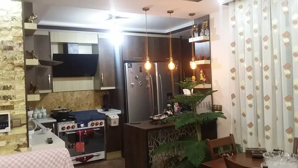 رهن و اجاره آپارتمان ۱۰۰ متری محله ب۷