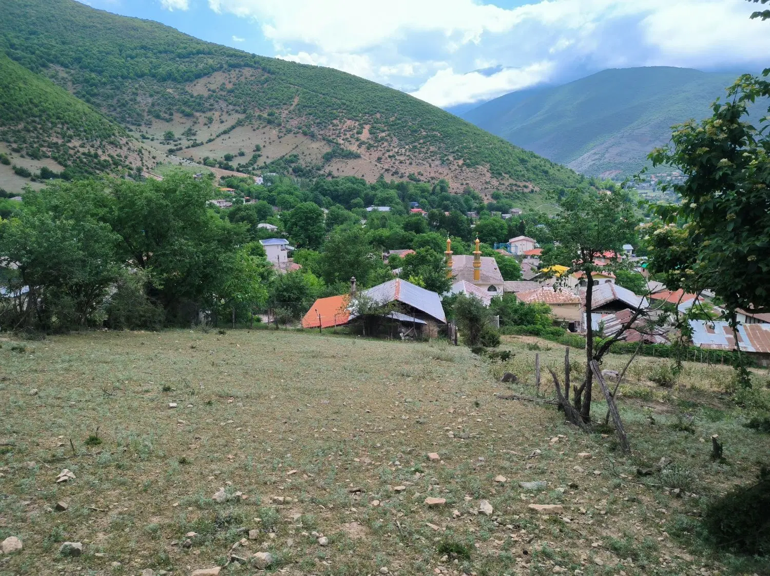 ۷۳۴متر زمین داخل بافت مسکونی، سند مسکونی در شمال