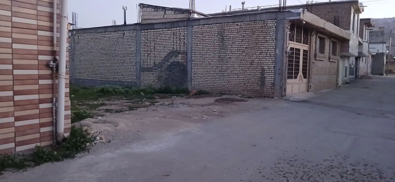زمین گوجان