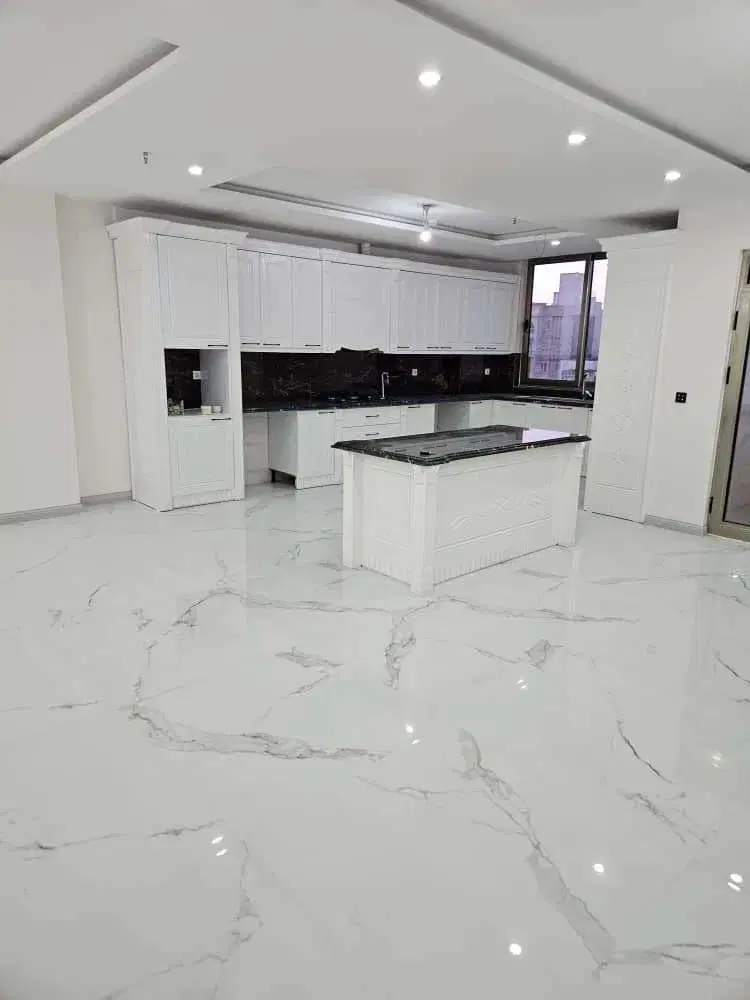 فروش آپارتمان ۲۳۵ متری