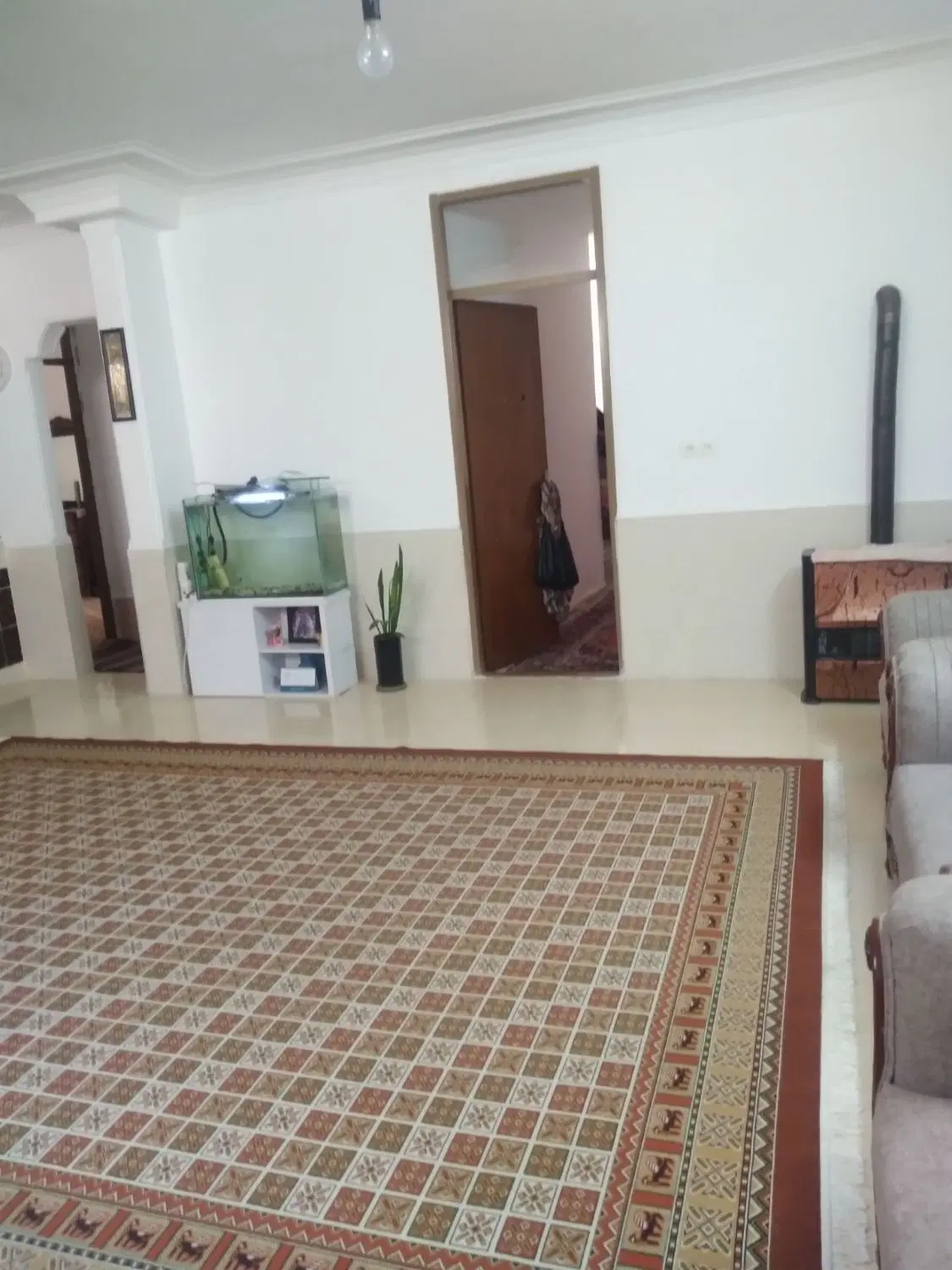 یک واحد مسکونی صداقت۴