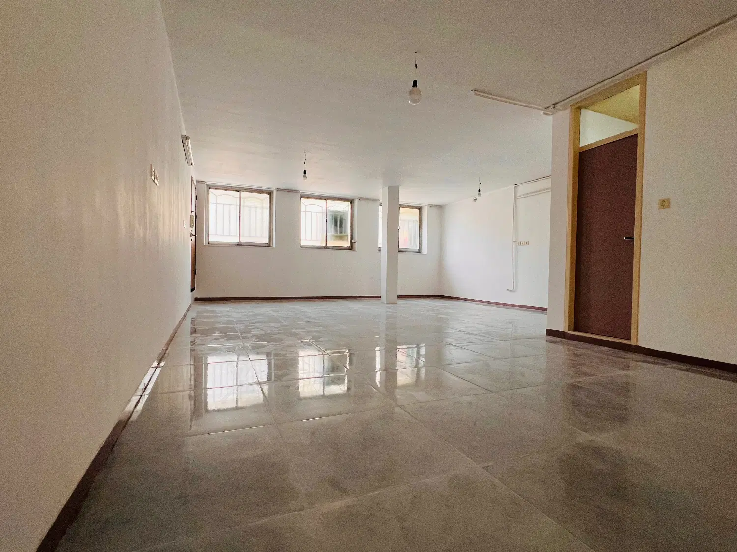 ۱۴۰ متر دو خوابه غرق در نور _ بهاران