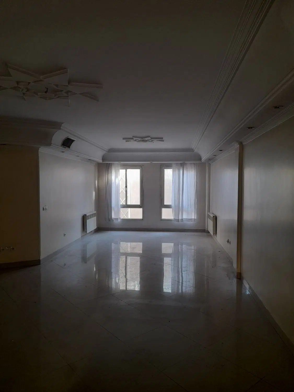 ستارخان اول شادمان ۸۵ متر