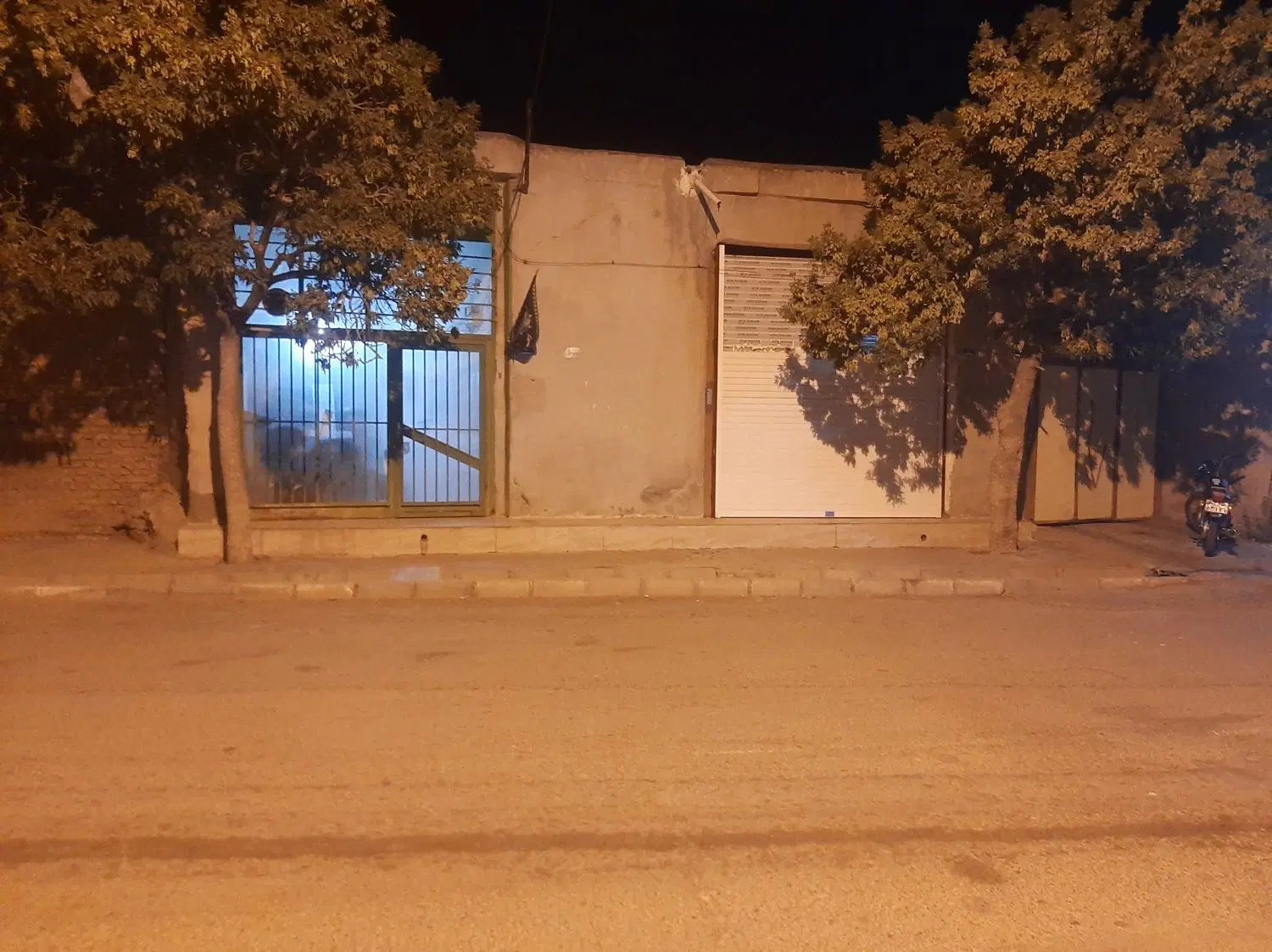خانه ویلایی۵۱۶مترفاصله تاتهران۱ساعت