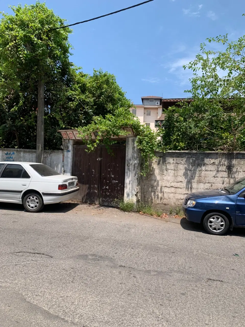 دو قطعه زمین کلنگی وسط شهر