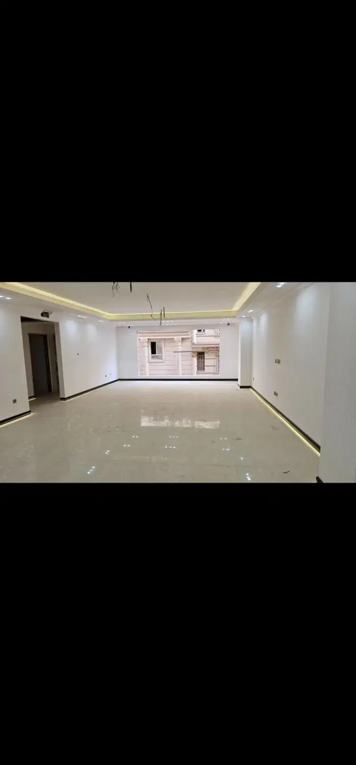 ۱۸۲ متری نواب نگار