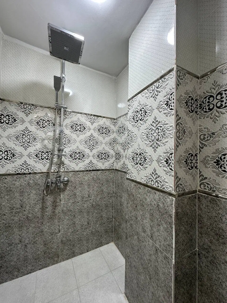 ۵۰متر_پارکینگ و انباری موجود_خوش نقش