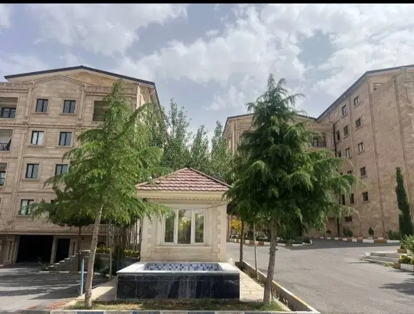 اجاره ۱۰۵ متر دو خواب با برق