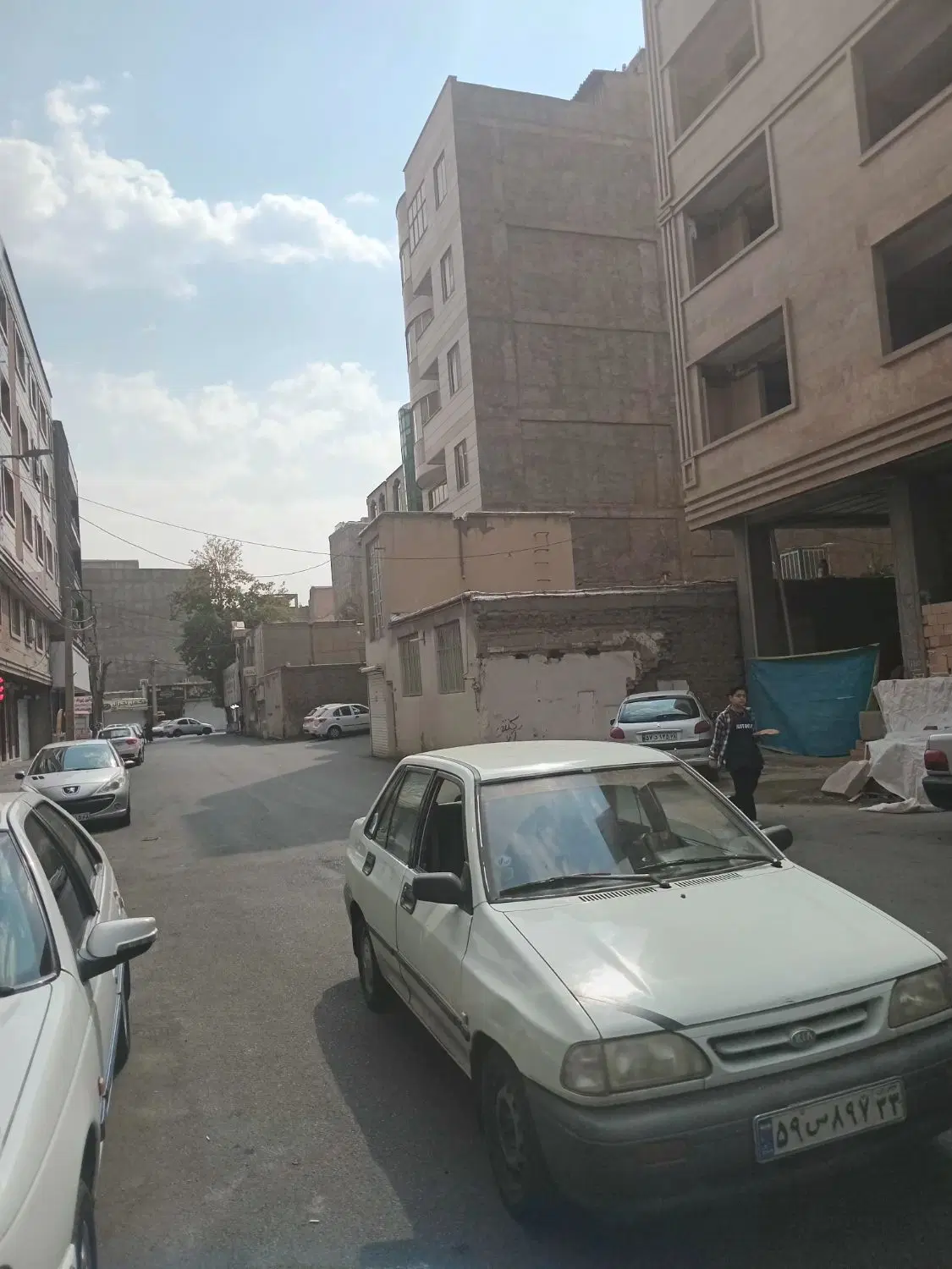 مغازه تجاری ۸۰متری کمالشهر