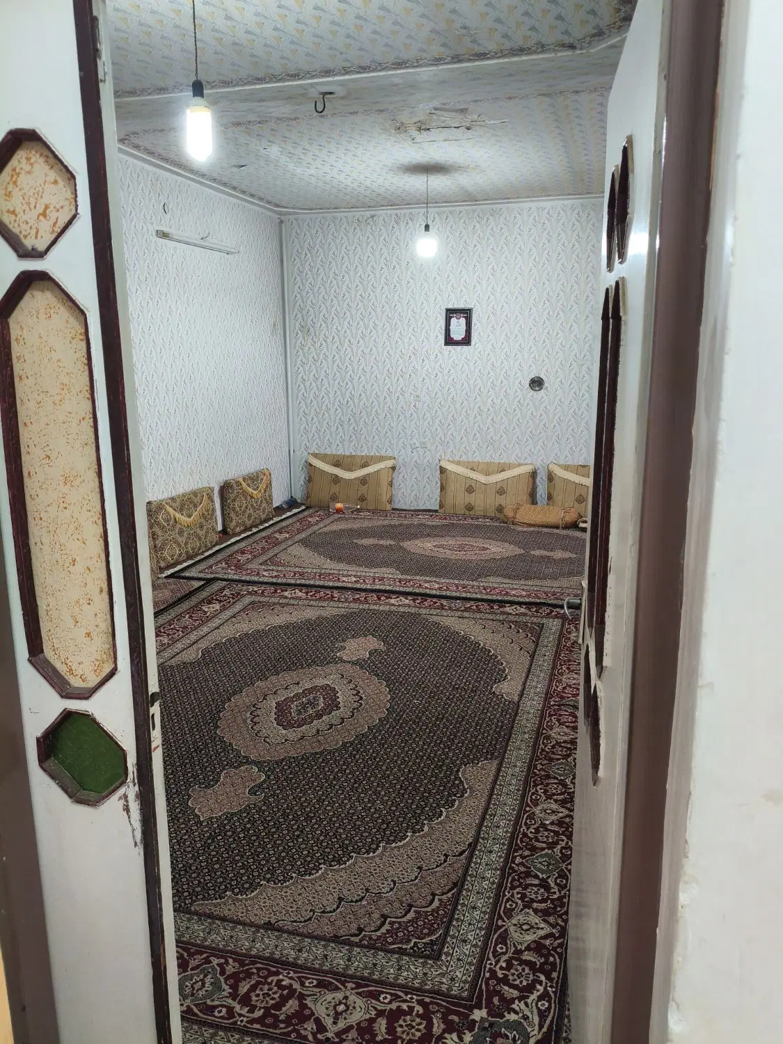 فروش ویلایی 200 متری تعاون 3