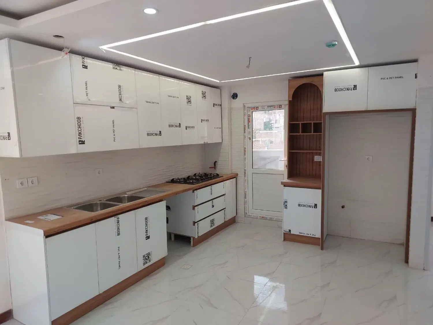 فروش آپارتمان دوخوابه مهاجران