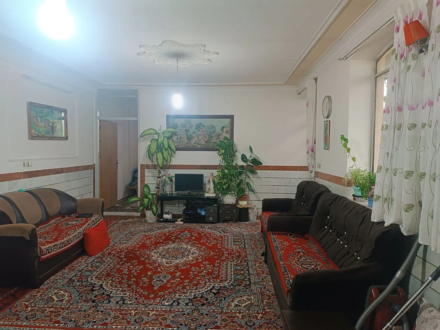 فروش ویلایی با صفا در خیابان چمران