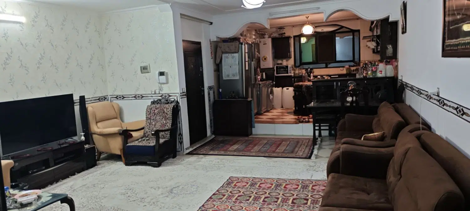 فروش آپارتمان شخصی ساز 98متری