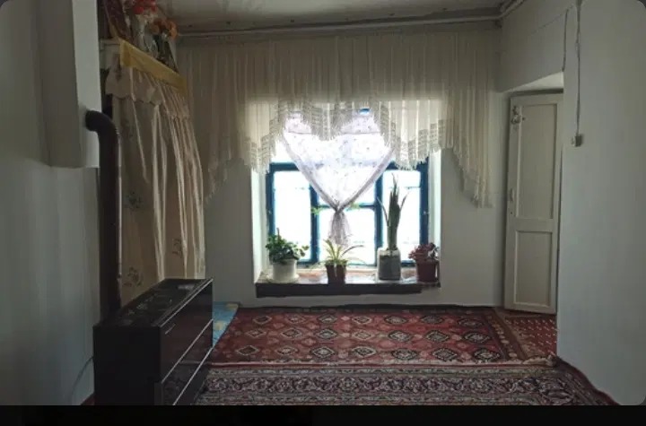 رهن و اجاره مسکونی  بالای طیقه هم کف