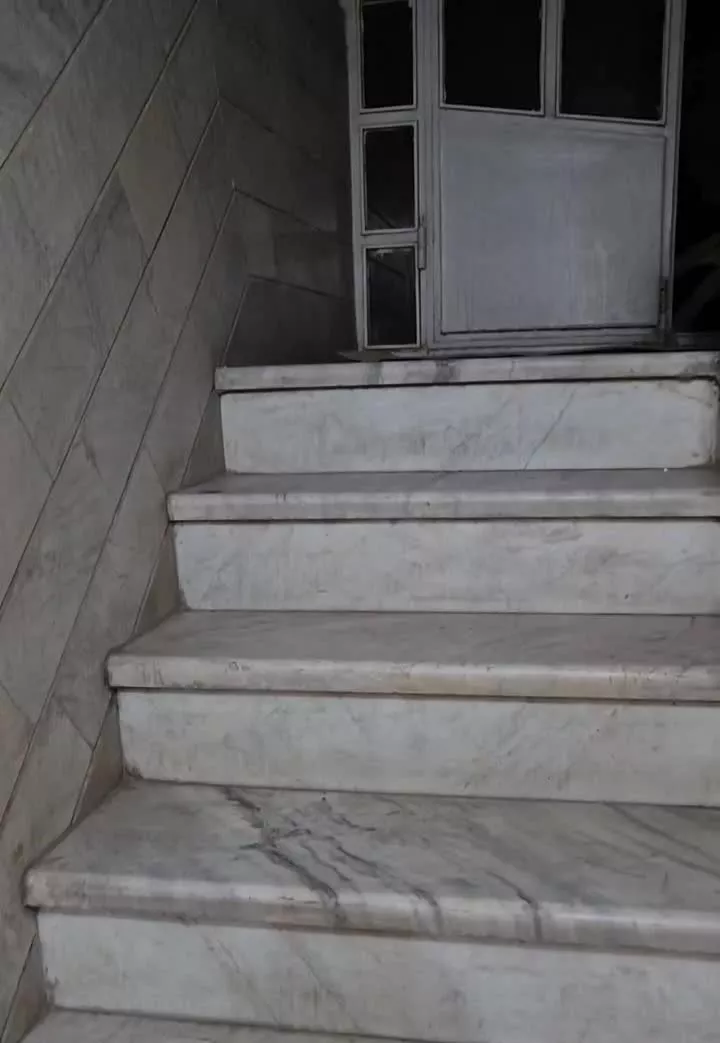 آپارتمان  ۶۵ متر زیر همکف  پرستار  کوچه رقیمی