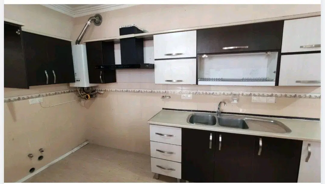 رهن و اجاره 3 خوابه طبق ویلایی