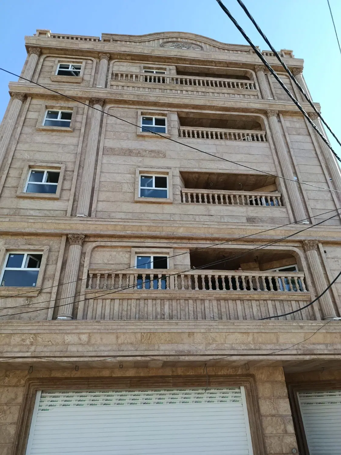 آپارتمان تو بهترین لوکیشن شهر