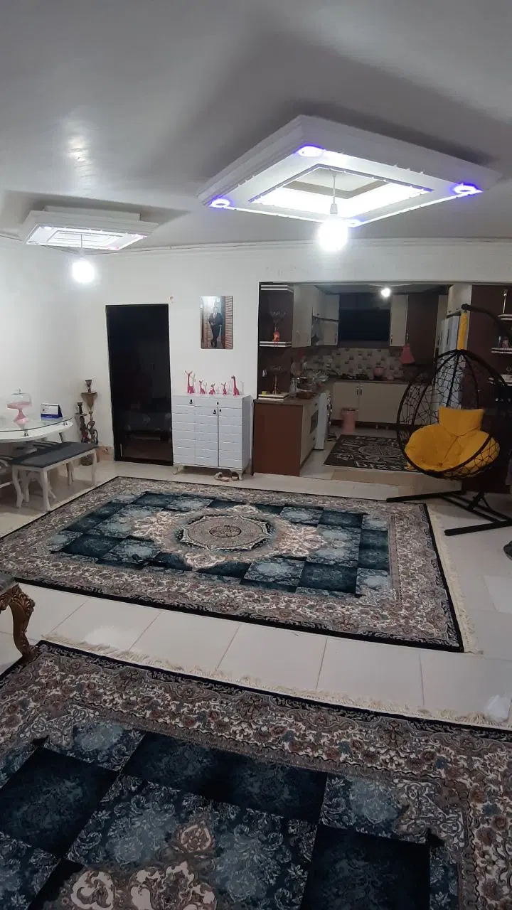 «فروش ساختمان ۳ طبقه فول با پارکینگ، یکجا یا واحدی