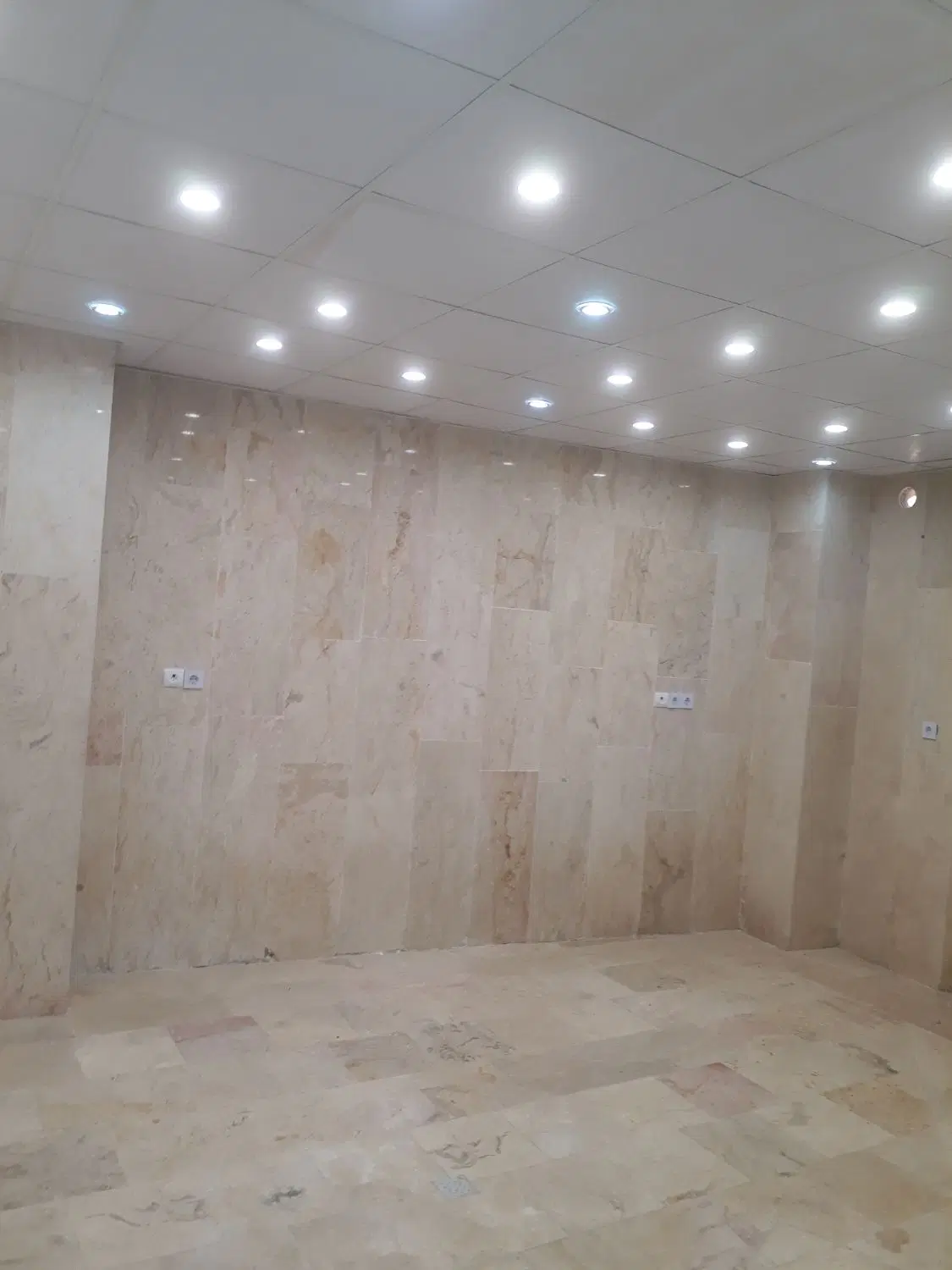 مغازه اجاره ای ۲۰ متر