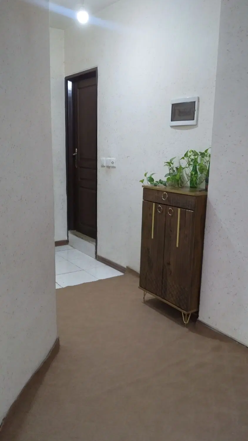خونه اف ۶