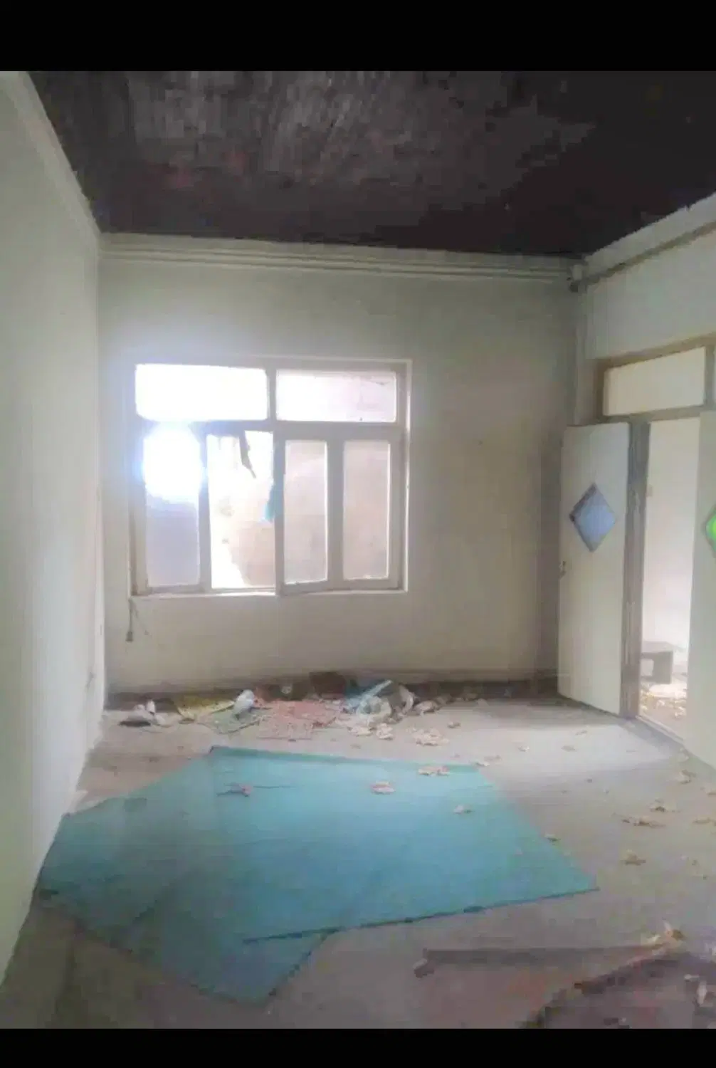 خانه فروشی قدیمی