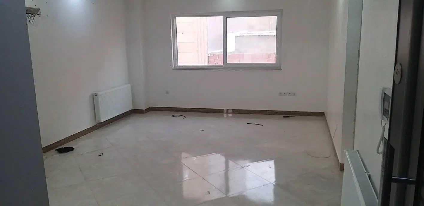75 متری دو خواب پل گردن