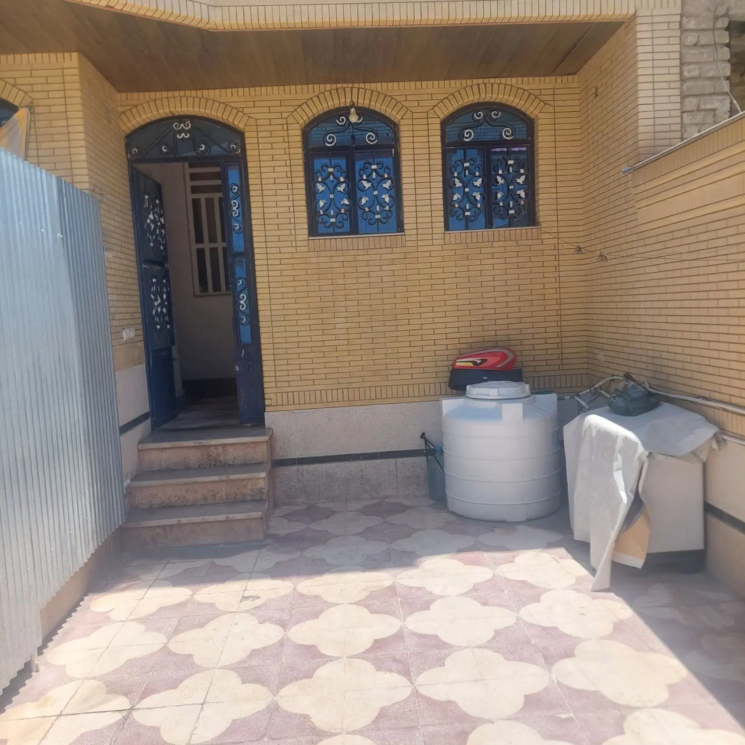 سویئت مستقل شیک خ مسلم و بنی هاشمی