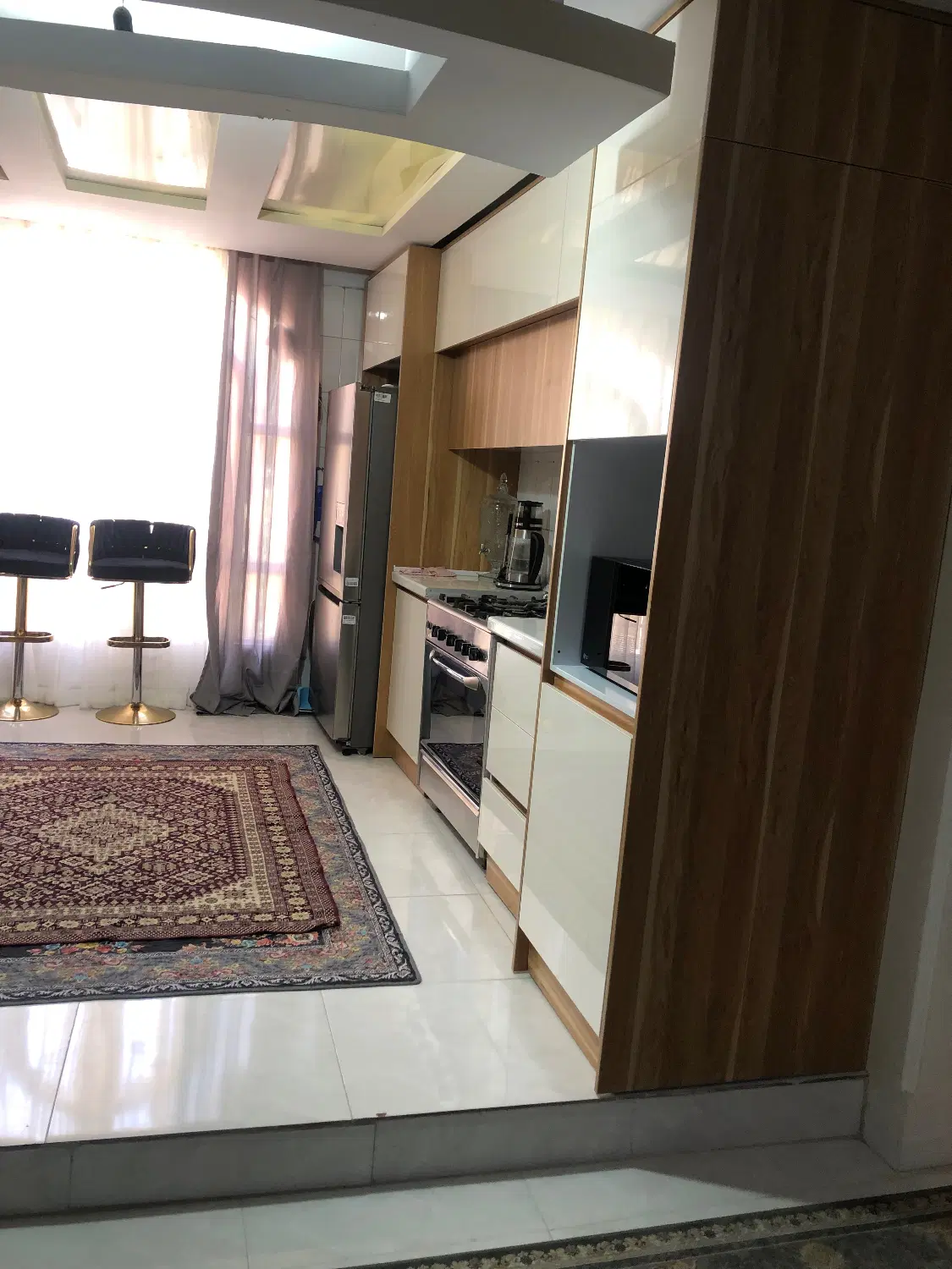 نازی آبادخیابان عراقی آپارتمان۸۲متر۲خواب تمیز