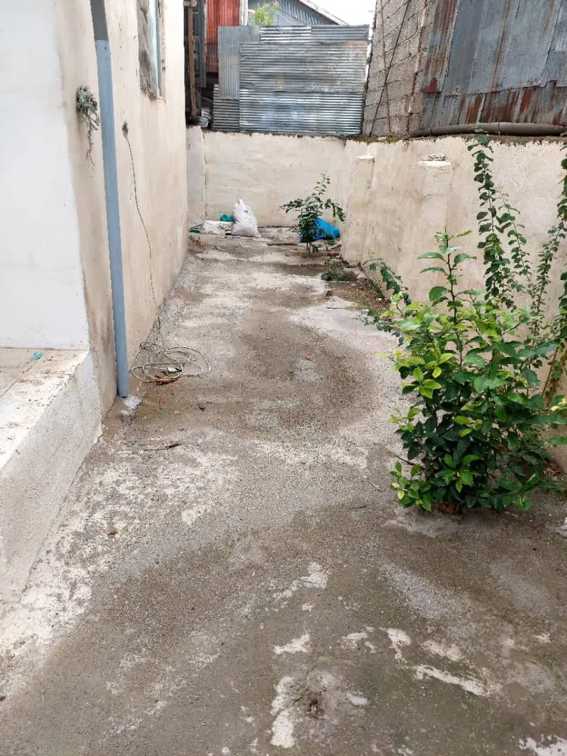 ۱۵۰ متر زمین با خونه