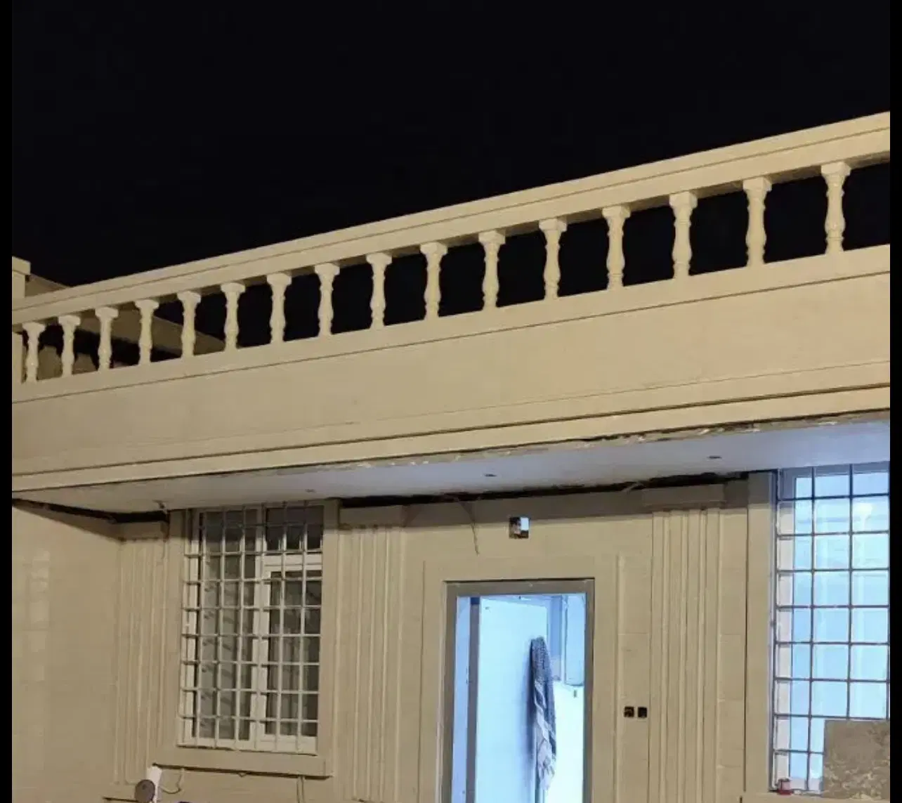 فروش ویلایی پردیس یک ۲۲۰متر