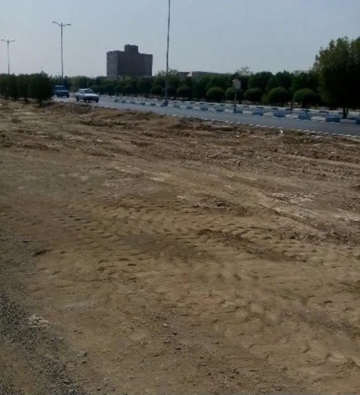 زمین فروشی
