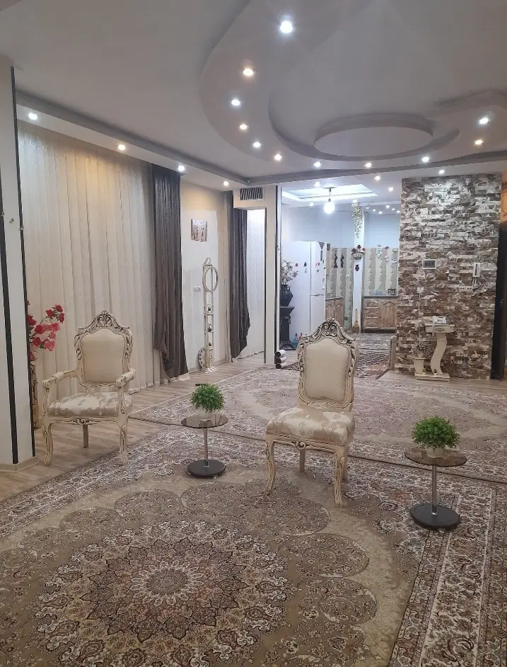 خانه اجاره ای ملک اباد چهارباغ
