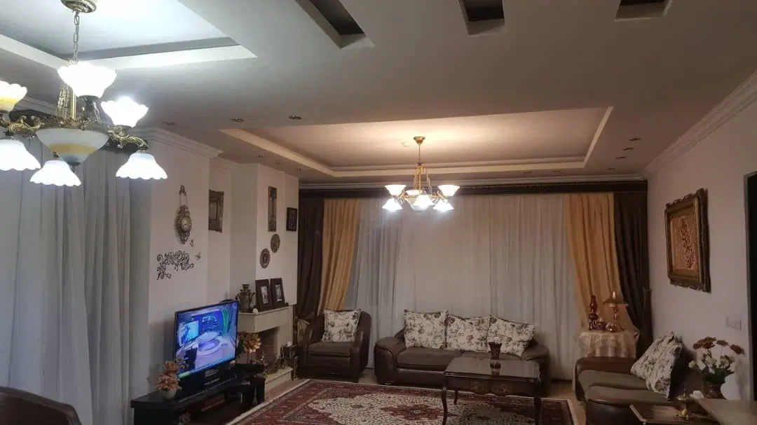 واحد تمام رهن شیخ تپه