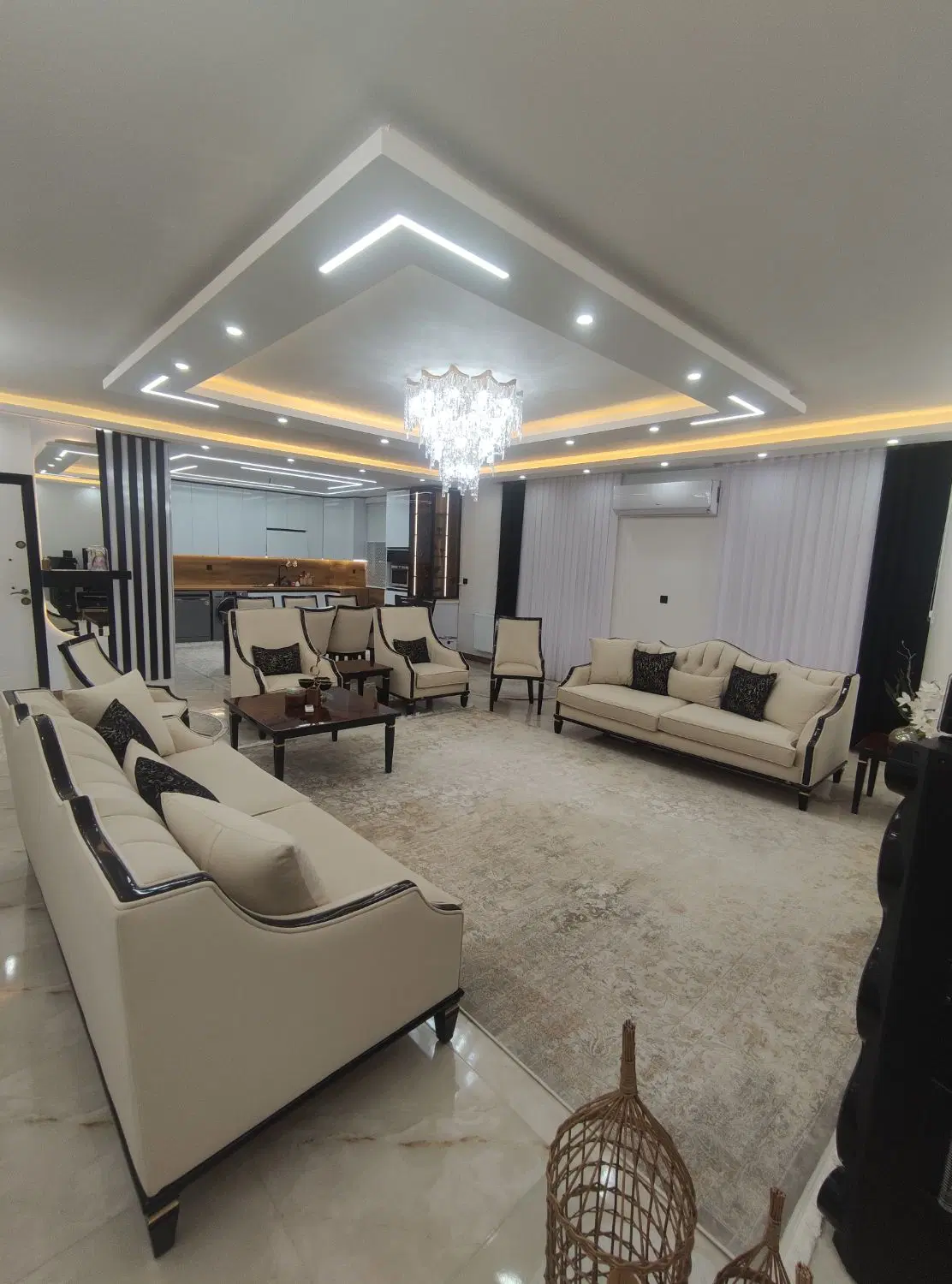 بی نظیرترین طبقه دوم نوساز118متر3خواب در12متری